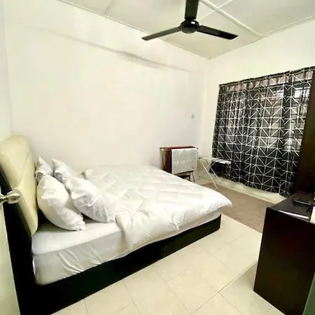 Homestay Eco Padang Rengas Exterior photo
